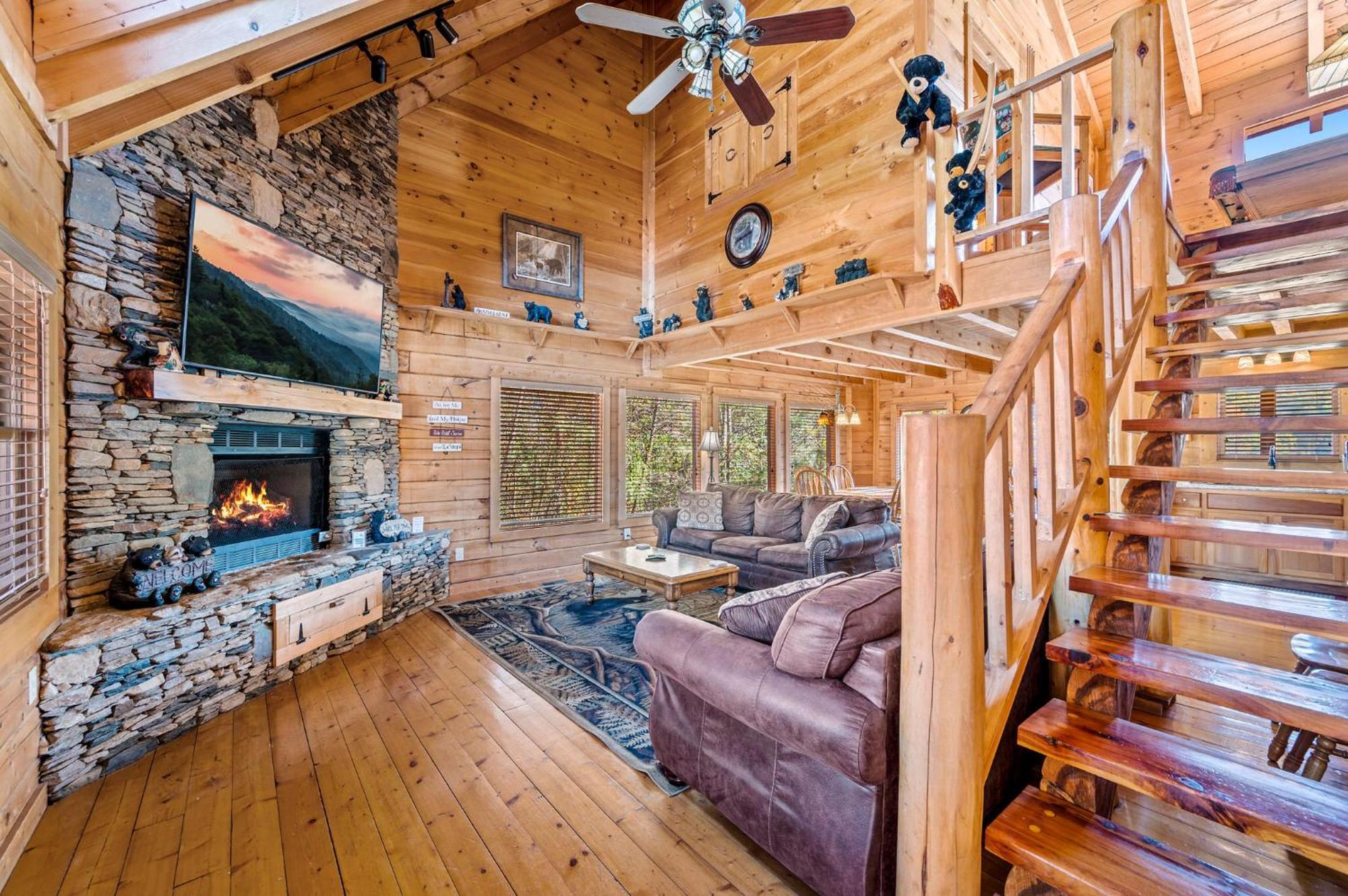 Bearfoot Pines - True Log Cabin - Wi-Fi, Hot Tub, Fishing, Deck With Views! - Mins To Pf 세비어빌 외부 사진