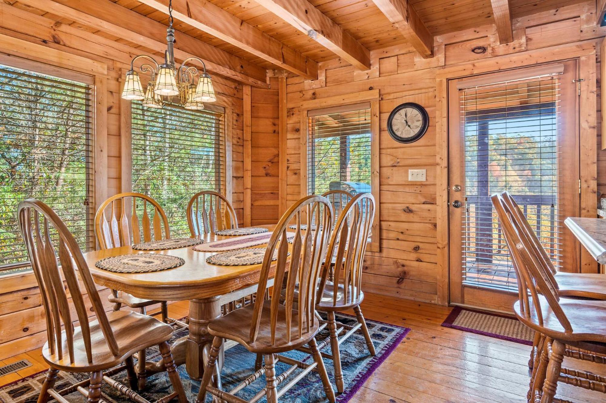 Bearfoot Pines - True Log Cabin - Wi-Fi, Hot Tub, Fishing, Deck With Views! - Mins To Pf 세비어빌 외부 사진