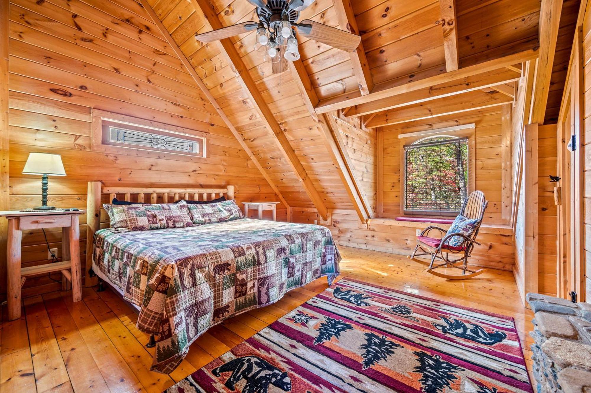 Bearfoot Pines - True Log Cabin - Wi-Fi, Hot Tub, Fishing, Deck With Views! - Mins To Pf 세비어빌 외부 사진